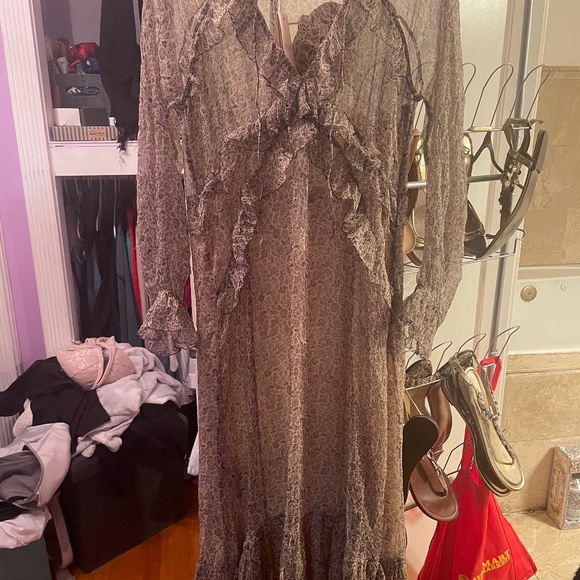 DOEN Saffron Dress - Picture 1 of 5